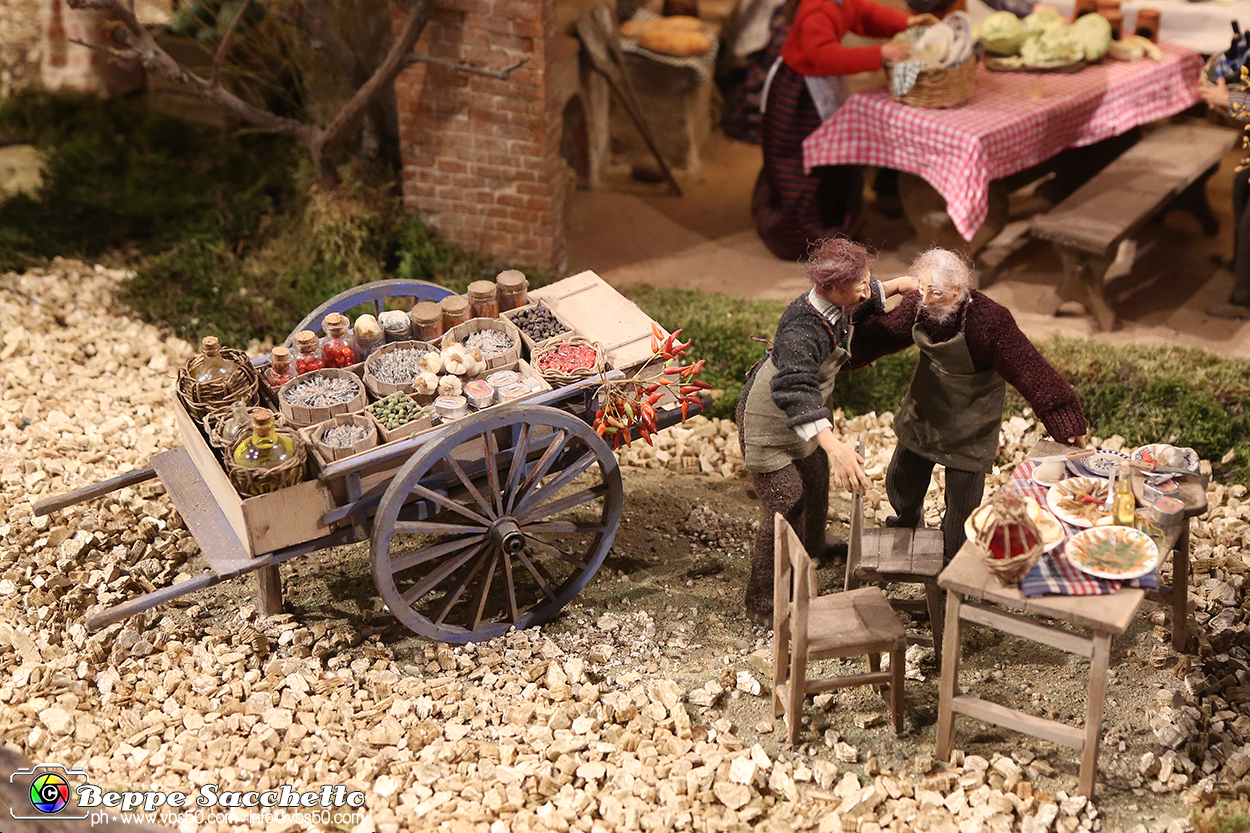 VBS_7417 - Abbazia di Vezzolano - Presepe artistico di Anna Rosa Nicola.jpg